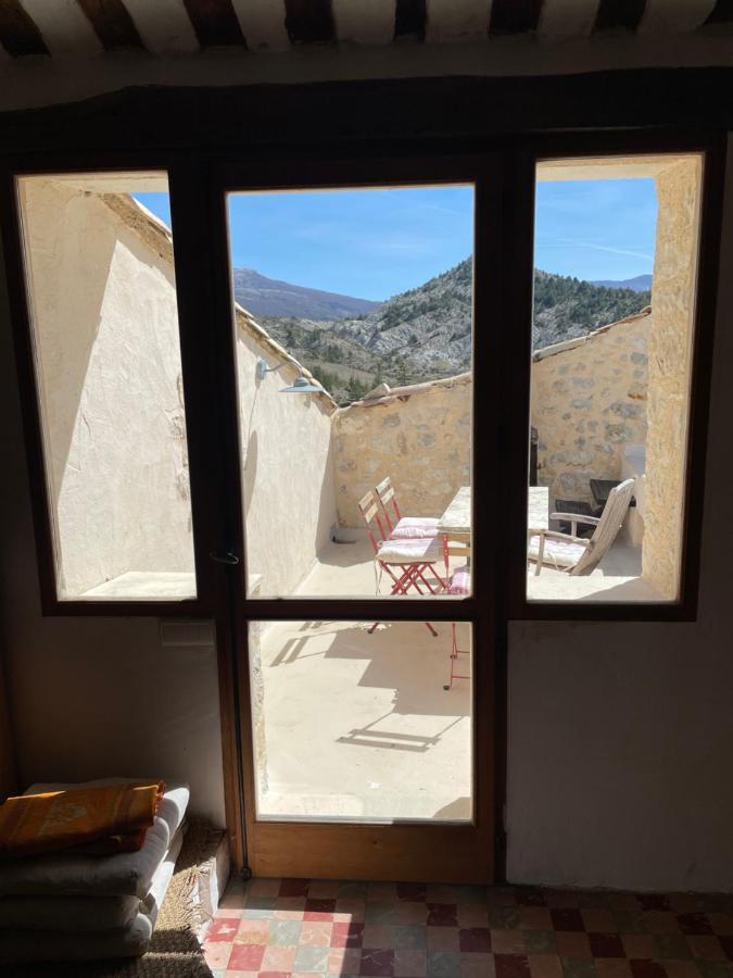 La Maison De Vergol Montbrun-les-Bains Esterno foto