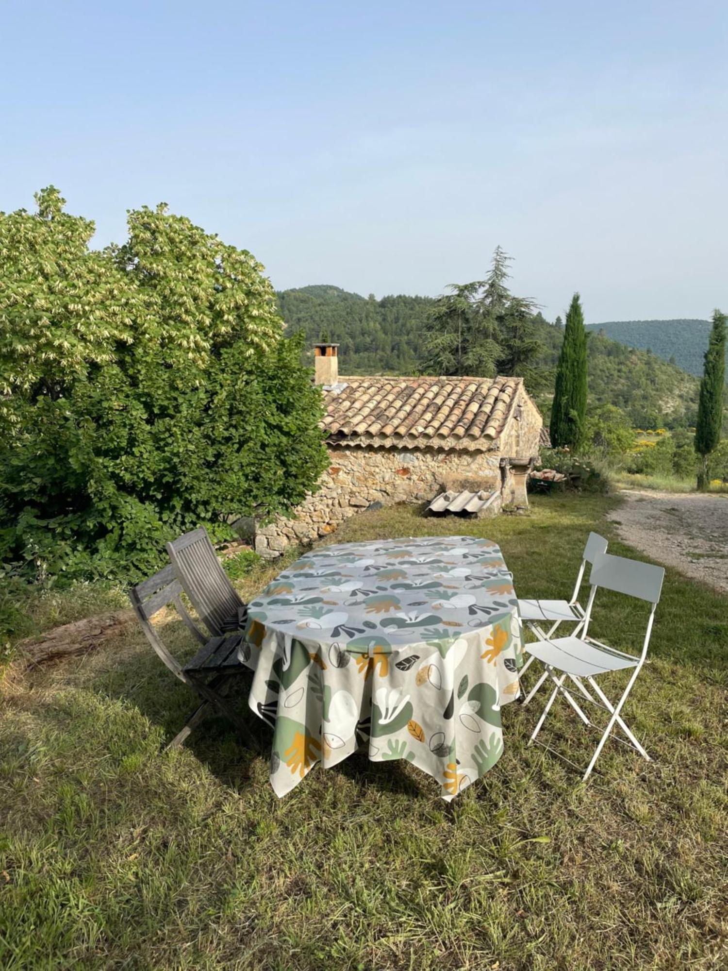 La Maison De Vergol Montbrun-les-Bains Esterno foto